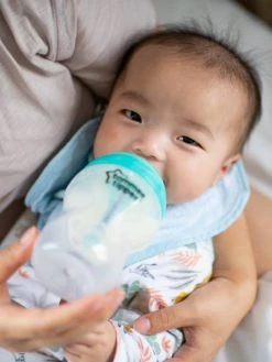 Kit De Naissance Anti-Colique TOMMEE TIPPEE Bleu - Tommee Tippee -Boutique Badabulle kit de naissance anti colique tommee tippee 4