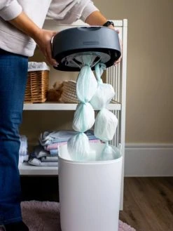 Lot De 12 Recharges Pour Poubelles à Couches Tec Et Twist & Click TOMMEE TIPPEE Sangenic En Plastique Recyclé Gris - Tommee Tippee -Boutique Badabulle lot de 12 recharges pour poubelles a couches tec et twist click tommee tippee sangenic en plastique recycle 3