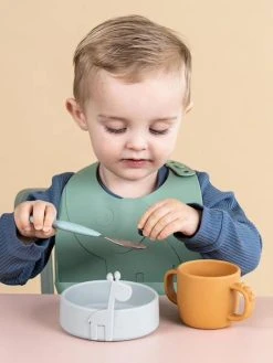 Lot De 2 Bavoirs Avec Récupérateur DONE BY DEER Peekaboo Eléphant En Silicone Vert Clair + Vert Foncé - Done By Deer -Boutique Badabulle lot de 2 bavoirs avec recuperateur done by deer peekaboo elephant en silicone 5