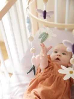 Mobile Musical DOUCE PROVENCE Lila - Vertbaudet 10 Mobile Musical DOUCE PROVENCE Lila - Vertbaudet -Boutique Badabulle mobile musical douce provence 2